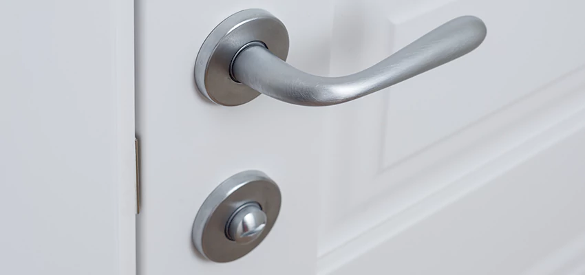 Single-Occupancy Restroom Locks Repair in Oak Park, California