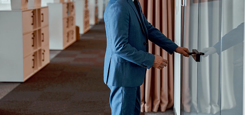 Commercial Glass Door Locks in Oak Park, CA