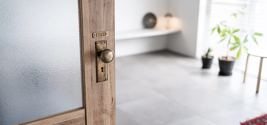 Deadbolt Door Lock Knob Repair in Oak Park, California