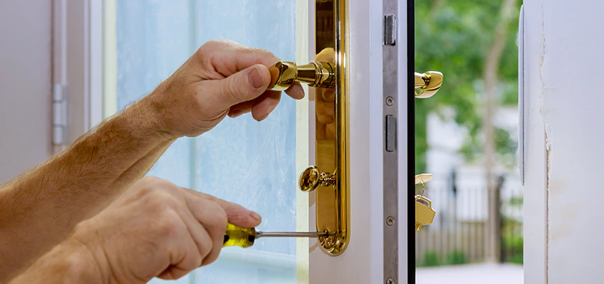 Local Locksmith For Key Duplication in Oak Park, CA